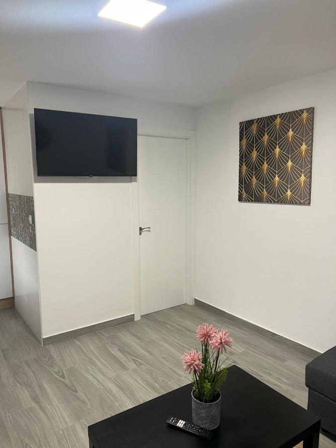 Apartamento Anita Setenil De Las Bodegas Luaran gambar